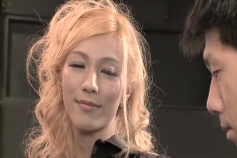 excited Japanese Model In Exotic oral sex-service JAV Clip