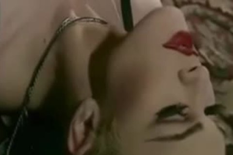 kinky girl With Her Girlfriend Transvestite