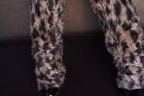 Leggy oriental lady-man In nylons Solo