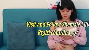 Petite Korean teen tranny Wanks Until that babe Cums On web camera