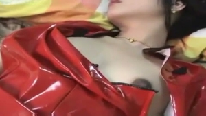 oriental shemale Teasing Herself